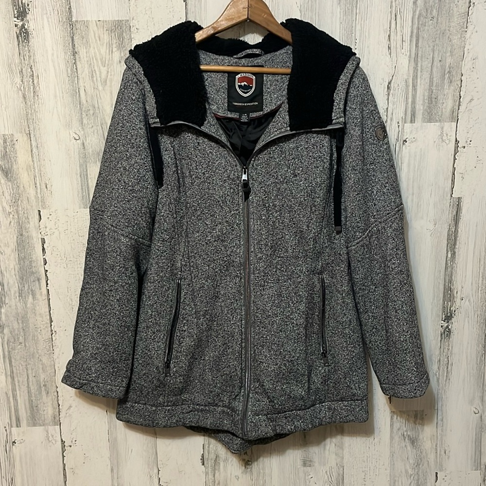 G5- Grey weather zip up jacket insulated warm hooded pockets casual delete